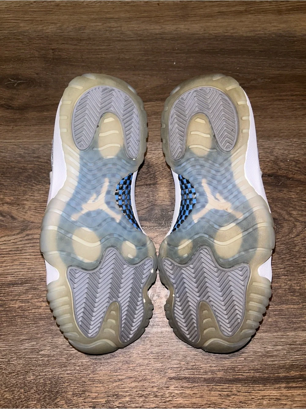 Jordan 11 Low Cement Grey (Clean🧼 No Box)